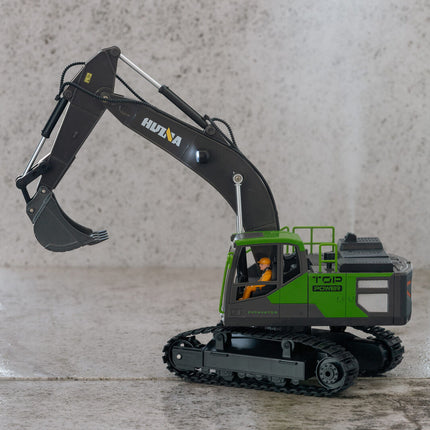 1:18 Scale 13-Channel Alloy Remote Control Excavator Construction Vehicle with Lights, Sound and Steam
