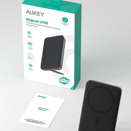 Aukey MagLinnk 6700mAh Magnetic Wireless Charging Power Bank (PB-MS01)