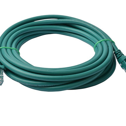 8WARE Cat6a UTP Ethernet Cable 5m Snagless Green