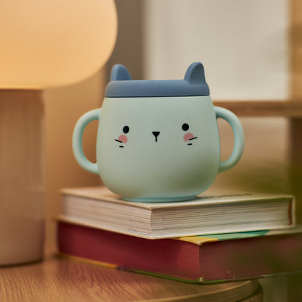 Whisker Wonderland Innovative Hydroponic Cat Grass Growing Mug - Blue | Soil-Free, Digestion & Hairball Aid, Eco-Friendly Silicone, Reusable