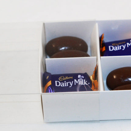 100 Pack of White Card Chocolate Sweet Soap Product Retail Gift Box - 4 Bay Compartments - Clear Slide On Lid - 8x8x3cm