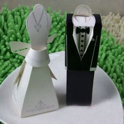 10 Pack of 5 Bride and 5 Groom Wedding Bridal Bomboniere Favor Candy Choc Almond Box - Kate Aspen Design