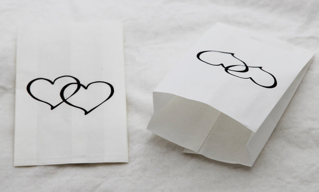 50 Pack Wedding Cake Bags Greaseproof Wax Paper Slice Take Home Favour Large Heart