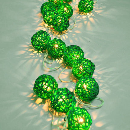 1 Set of Green 5cm Rattan Cane 50 Ball Battery Powered LONG 5m String Lights Christmas Gift Home Wedding Party Bedroom Decoration Table Centrepiece