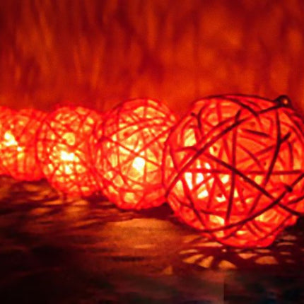 1 Set of Red 5cm Rattan Cane 20 Ball Battery Powered 3m String Lights Christmas Gift Home Wedding Party Bedroom Decoration Table Centrepiece