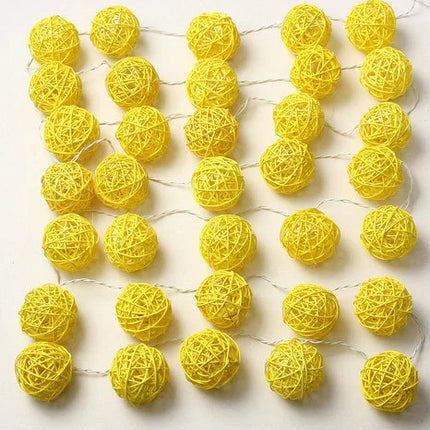 1 Set of Yellow 5cm Rattan Cane 50 Ball Battery Power LONG 5m String Lights Christmas Gift Home Wedding Party Bedroom Decoration Table Centrepiece