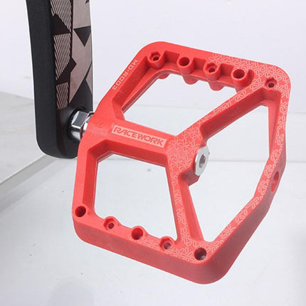 A Pair Of Wide Anti-Slip Nylon Bike Pedals - Gray