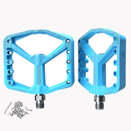 A Pair Of Wide Anti-Slip Nylon Bike Pedals - Gray