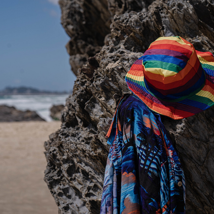 Reversible Stingy Brim Terry Towelling Bucket Hat Cap 100% COTTON - Rainbow/Blue - S/M (54-55cm)