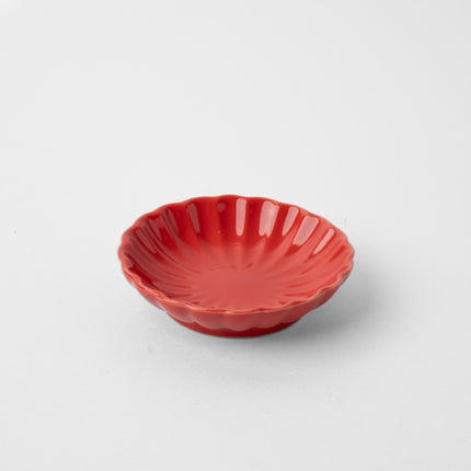 Sauce Dish 7.5cm Chrysanthemum Round Scarlet Glaze