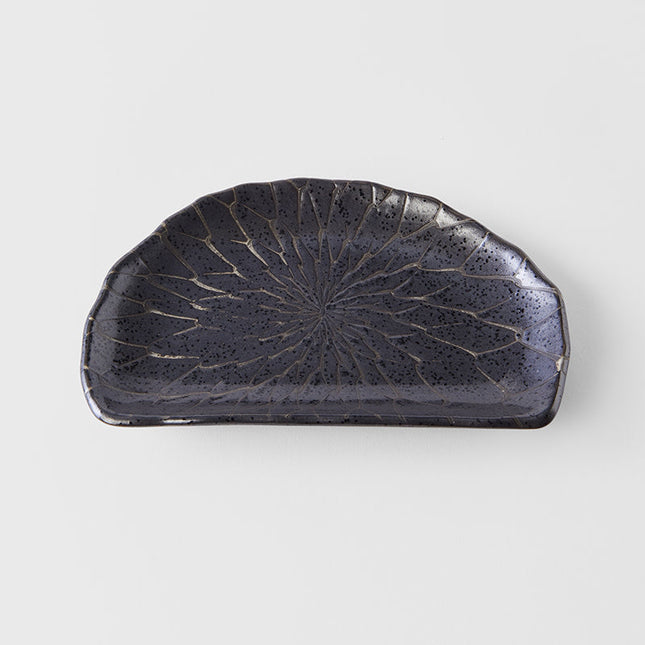 Plate D Shaped 21cm Charcoal Net Design