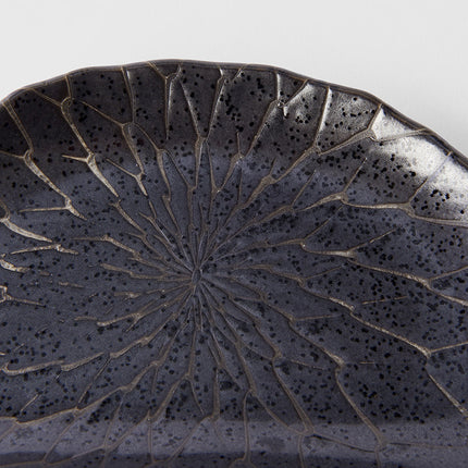 Plate D Shaped 21cm Charcoal Net Design