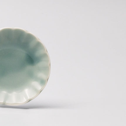 Sauce Dish 8cm Scallop Celadon Gloss Glaze