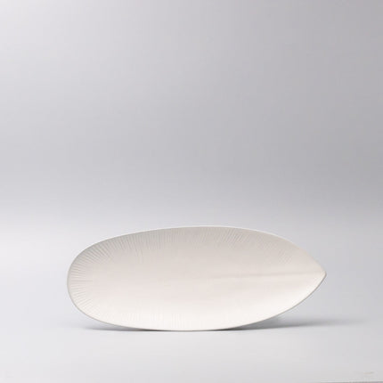Plate Oval 31.5cm Snow Leaf Glaze